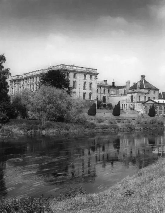 Framed Print : Stoneleigh Abbey