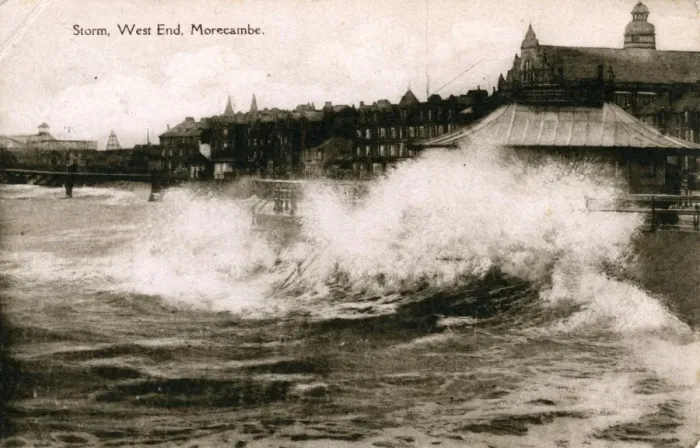 Framed Print : Storm at West End, Morecambe, Lancashire Framed Print : Storm at West End, Morecambe, Lancashire