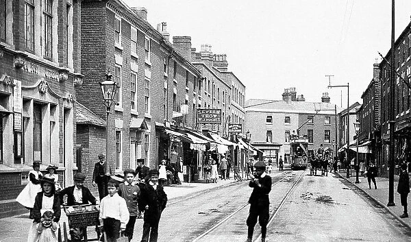 Stourport High Street early 1900s