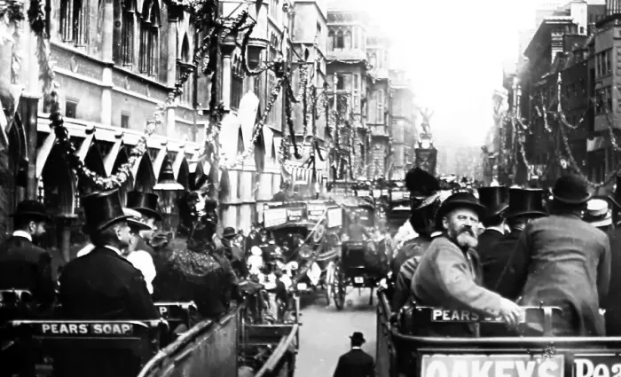 Framed Print : The Strand, London, probably taken in 1897 Framed Print : The Strand, London, probably taken in 1897