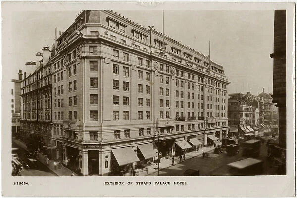 Strand Palace Hotel, The Stand, London