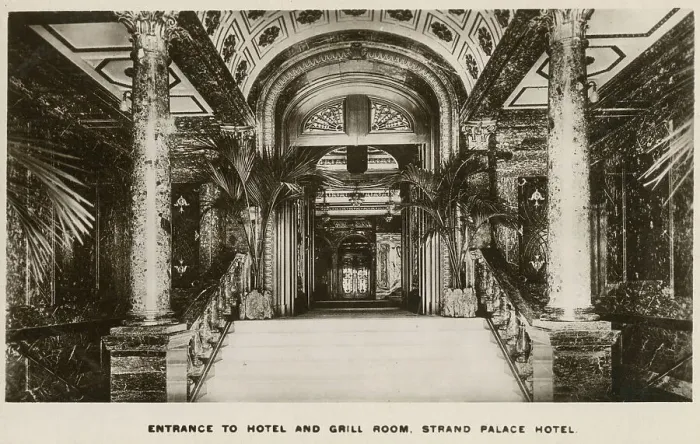 Framed Print : The Strand Palace Hotel, The Strand, London - Entrance Framed Print : The Strand Palace Hotel, The Strand, London - Entrance