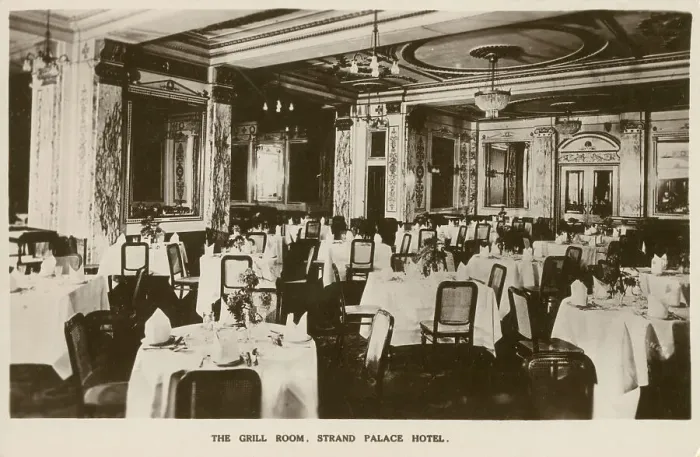 Framed Print : The Strand Palace Hotel, The Strand, London - The Grill Room Framed Print : The Strand Palace Hotel, The Strand, London - The Grill Room