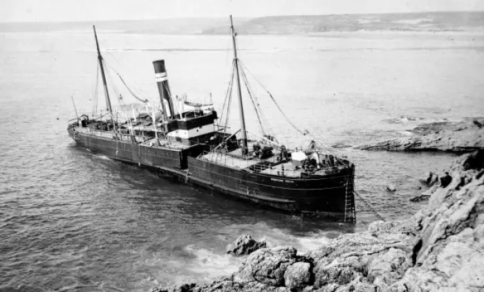 Framed Print : Stranded steamship, Linney Head, Pembrokeshire, South Wales Framed Print : Stranded steamship, Linney Head, Pembrokeshire, South Wales