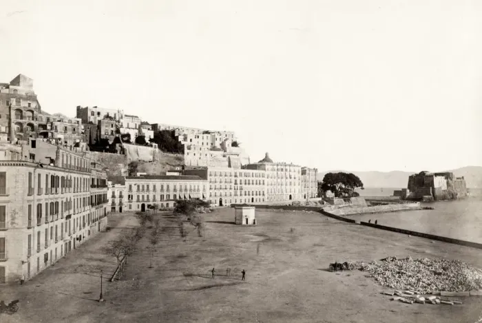 Framed Print : Strata del Chiatamone, Naples, Italy Framed Print : Strata del Chiatamone, Naples, Italy