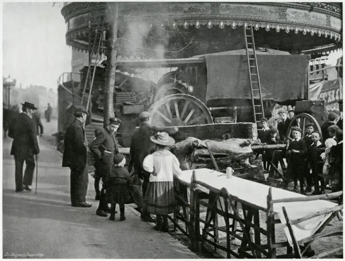 Framed Print : Stratford-upon-Avon, Mop Fair 1899 Framed Print : Stratford-upon-Avon, Mop Fair 1899