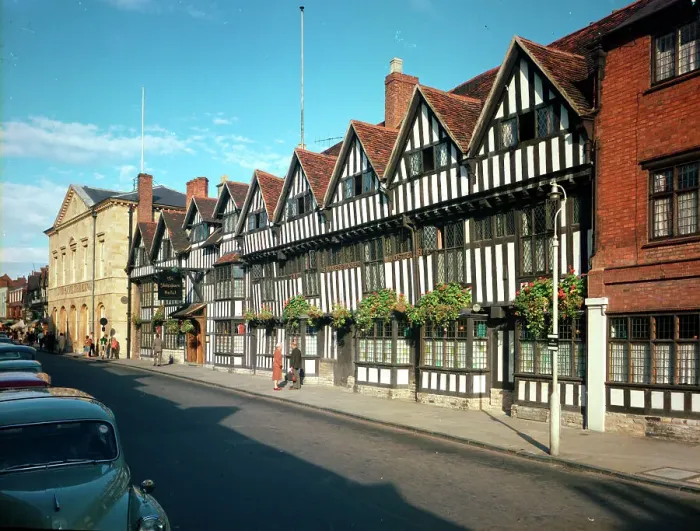 Framed Print : Stratford-upon-Avon - The Shakespeare Hotel Framed Print : Stratford-upon-Avon - The Shakespeare Hotel
