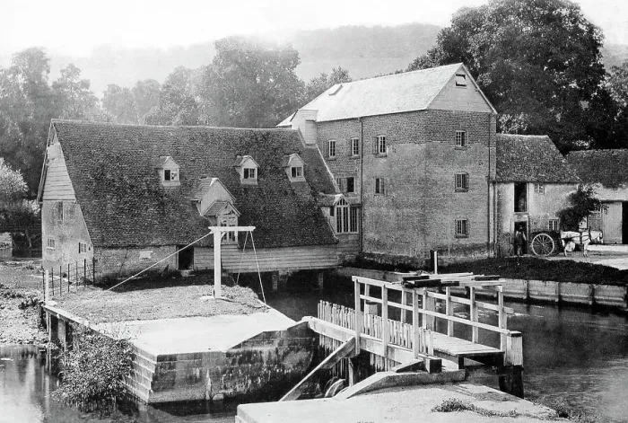 Framed Print : Streatley Mill Framed Print : Streatley Mill
