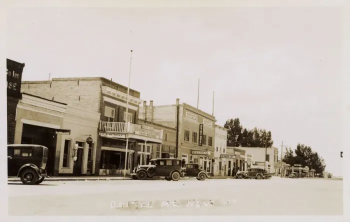 Framed Print : Front Street, Battle Mountain, Nevada, USA Framed Print : Front Street, Battle Mountain, Nevada, USA