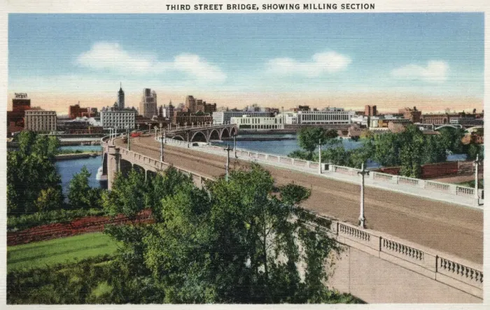 Framed Print : Third Street Bridge, Minneapolis, Minnesota, USA Framed Print : Third Street Bridge, Minneapolis, Minnesota, USA