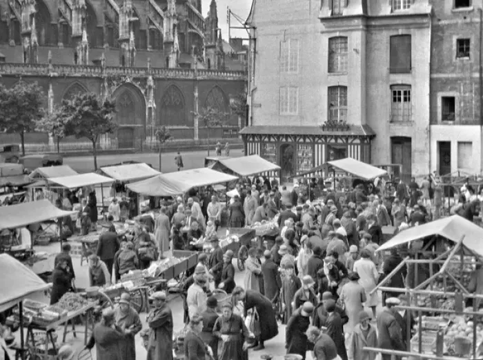 Framed Print : Street market in a town square Framed Print : Street market in a town square