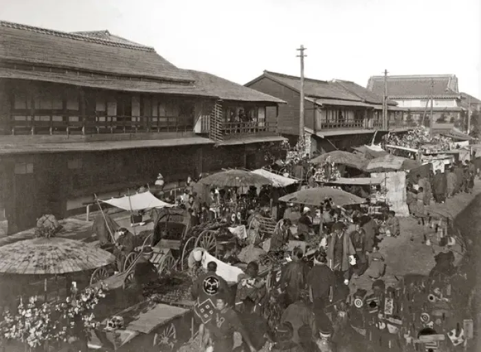 Framed Print : Street market, Yokohama, Japan, circa 1880s Framed Print : Street market, Yokohama, Japan, circa 1880s