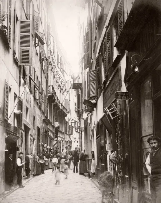 Framed Print : Street in the old town of Nice, France Framed Print : Street in the old town of Nice, France
