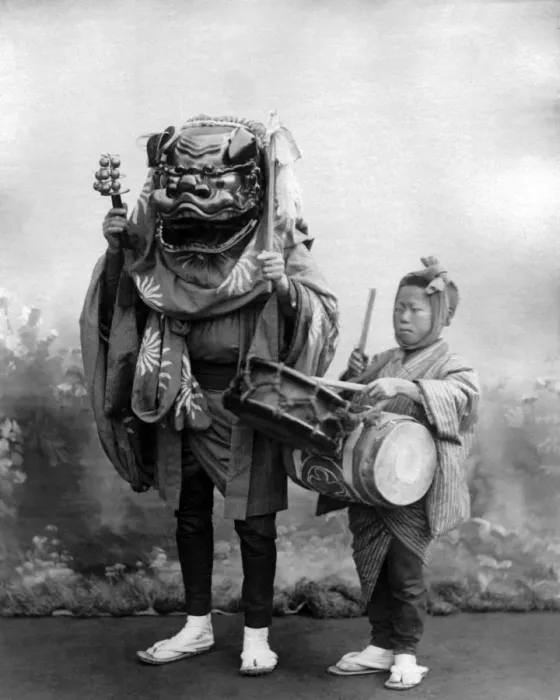Framed Print : Street performers, Japan Framed Print : Street performers, Japan