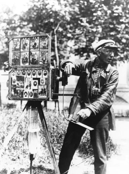 Framed Print : Street Photographer, Moscow, Russia Framed Print : Street Photographer, Moscow, Russia