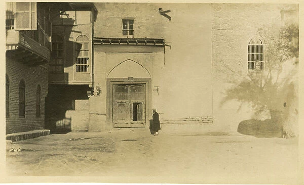Street scene in Basra, Iraq, WW1