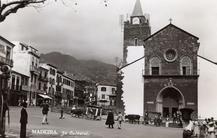 Framed Print : Street scene with Cathedral, Funchal, Madeira Framed Print : Street scene with Cathedral, Funchal, Madeira