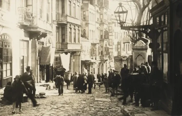 Framed Print : Street scene - Constantinople Framed Print : Street scene - Constantinople