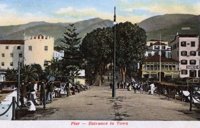Framed Print : Street scene, entrance to Funchal, Madeira Framed Print : Street scene, entrance to Funchal, Madeira