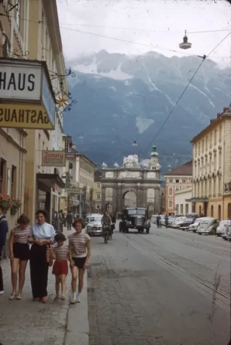 Framed Print : Street scene in Innsbruck, Austria Framed Print : Street scene in Innsbruck, Austria