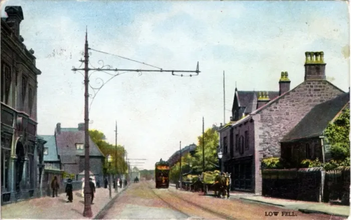 Framed Print : Street Scene, Low Fell, Northumberland