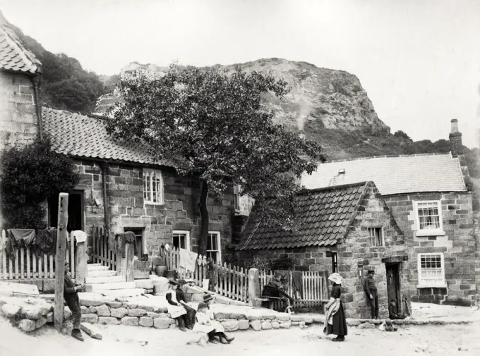 Framed Print : Street Scene, Runswick Bay, Yorkshire Framed Print : Street Scene, Runswick Bay, Yorkshire