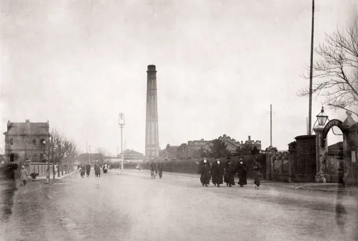 Framed Print : Street scene, Shanghai, China, c. 1890s factory gate Framed Print : Street scene, Shanghai, China, c. 1890s factory gate
