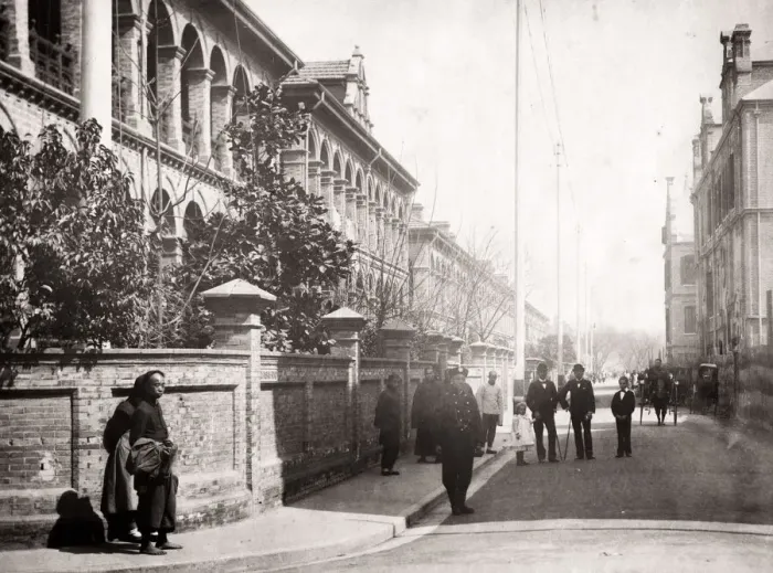 Framed Print : Street scene, Shanghai, China, c. 1890 s, pedestrians Framed Print : Street scene, Shanghai, China, c. 1890 s, pedestrians