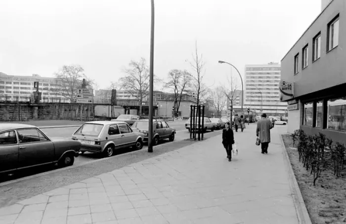 Framed Print : Street scene, West Berlin, Germany Framed Print : Street scene, West Berlin, Germany