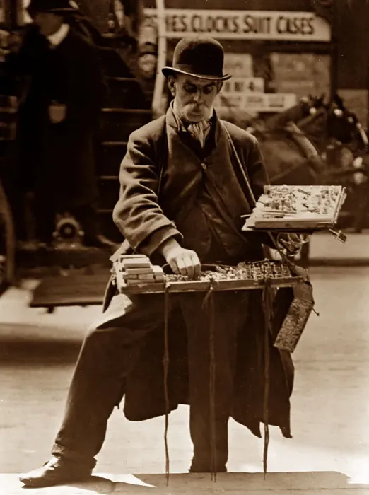 Framed Print : Street trader, London Framed Print : Street trader, London