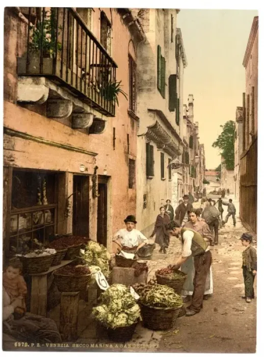 Framed Print : A street, Venice, Italy Framed Print : A street, Venice, Italy
