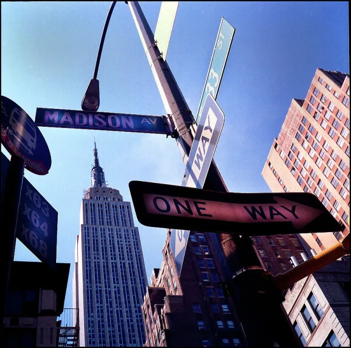 Framed Print : Street view Madison Aveenue New York Framed Print : Street view Madison Aveenue New York