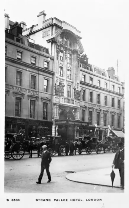 Framed Print : Street view of the Strand Palace Hotel, London Framed Print : Street view of the Strand Palace Hotel, London