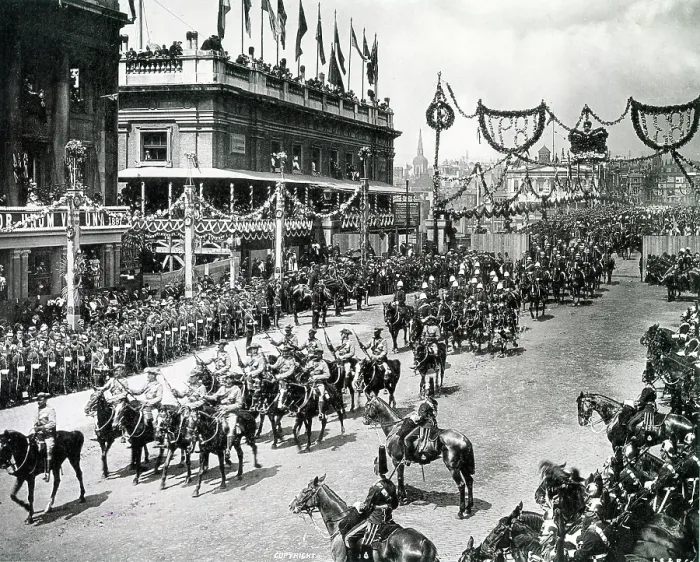 Framed Print : Streets in London were decorated to celebrate Queen Victora's Diamond Jubilee. Date: 20th June 1897 Framed Print : Streets in London were decorated to celebrate Queen Victora's Diamond Jubilee. Date: 20th June 1897