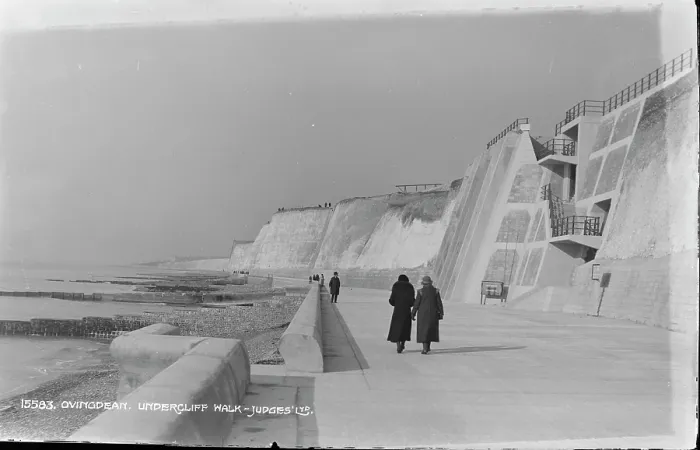 Framed Print : Stroll Along the Undercliff Walk Framed Print : Stroll Along the Undercliff Walk