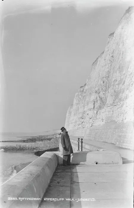 Framed Print : A Stroll Along Undercliff Walk Framed Print : A Stroll Along Undercliff Walk