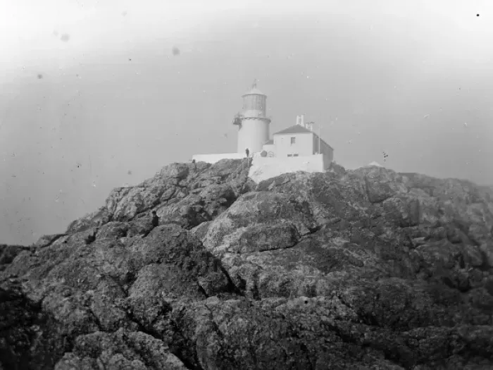 Framed Print : Strumble Head lighthouse, Pembrokeshire, South Wales Framed Print : Strumble Head lighthouse, Pembrokeshire, South Wales