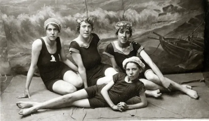 Framed Print : Studio photo, Brighton bathing belles