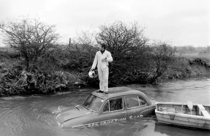 Framed Print : Stuntman attempts to fly car over river Framed Print : Stuntman attempts to fly car over river