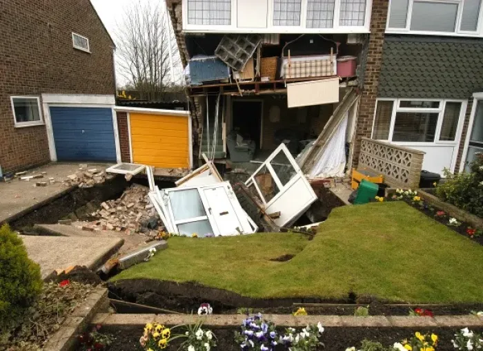 Framed Print : Subsidence damage, 122 Ridley Road, Bromley Framed Print : Subsidence damage, 122 Ridley Road, Bromley