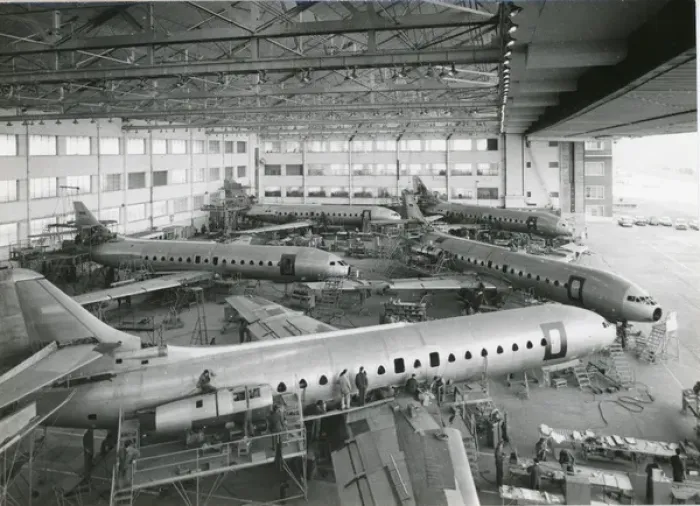 Framed Print : Sud-Aviation Caravelle production Framed Print : Sud-Aviation Caravelle production