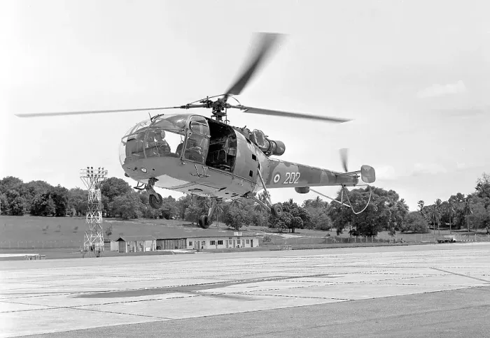 Framed Print : Sud-Aviation SE. 3160 Alouette III 202 Framed Print : Sud-Aviation SE. 3160 Alouette III 202