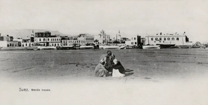 Framed Print : Suez at low tide, Egypt Framed Print : Suez at low tide, Egypt