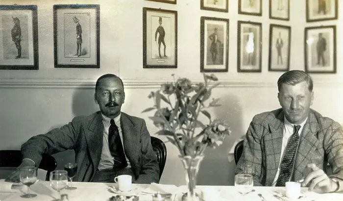 Framed Print : Suffield and Wynne-Finch at the Guards Boat Club, Maidenhead Framed Print : Suffield and Wynne-Finch at the Guards Boat Club, Maidenhead