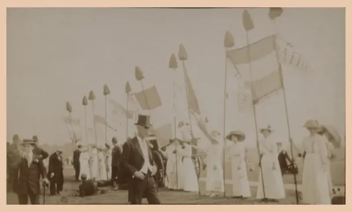 Framed Print : Suffragette Demonstration Hyde Park 1912 Framed Print : Suffragette Demonstration Hyde Park 1912