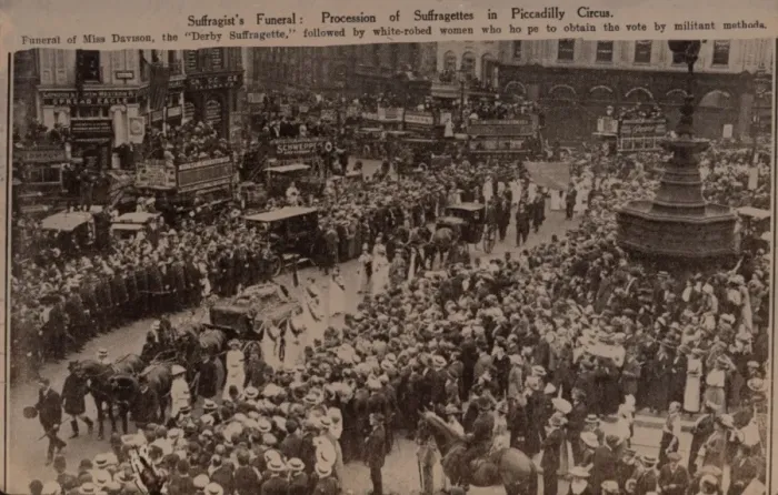 Framed Print : Suffragette Emily Wilding Davidson Funeral 1913 Framed Print : Suffragette Emily Wilding Davidson Funeral 1913