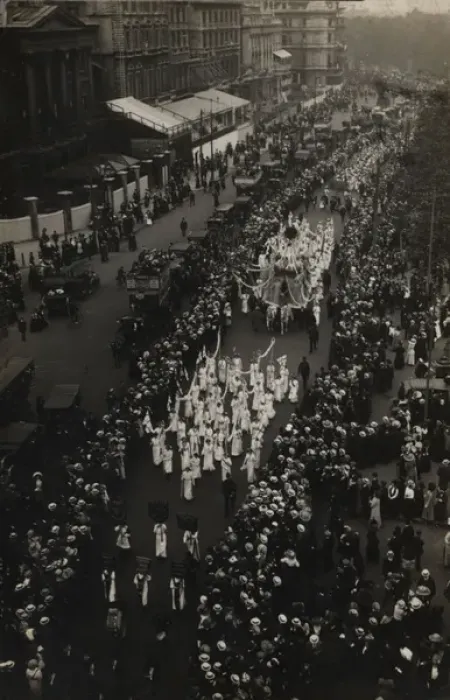 Framed Print : Suffragette Womens Coronation Procession June 17, 1911 Framed Print : Suffragette Womens Coronation Procession June 17, 1911