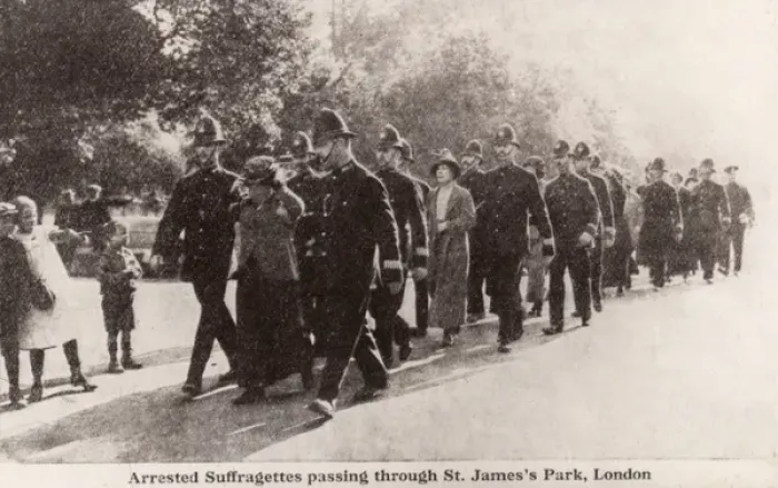 Framed Print : Suffragettes Arrested London Framed Print : Suffragettes Arrested London