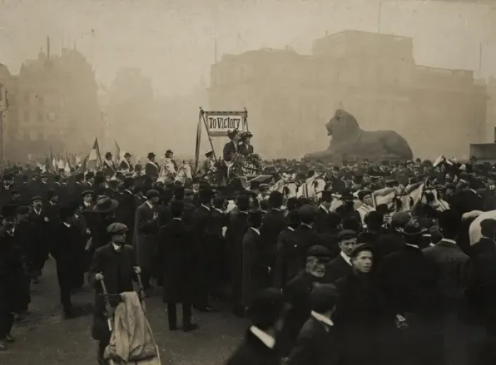 Framed Print : Suffragettes Released from Prison Framed Print : Suffragettes Released from Prison