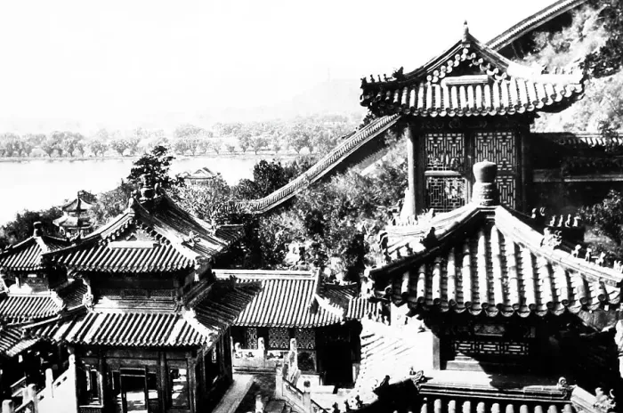 Framed Print : Summer Palace, Beijing, China, early 1900s Framed Print : Summer Palace, Beijing, China, early 1900s